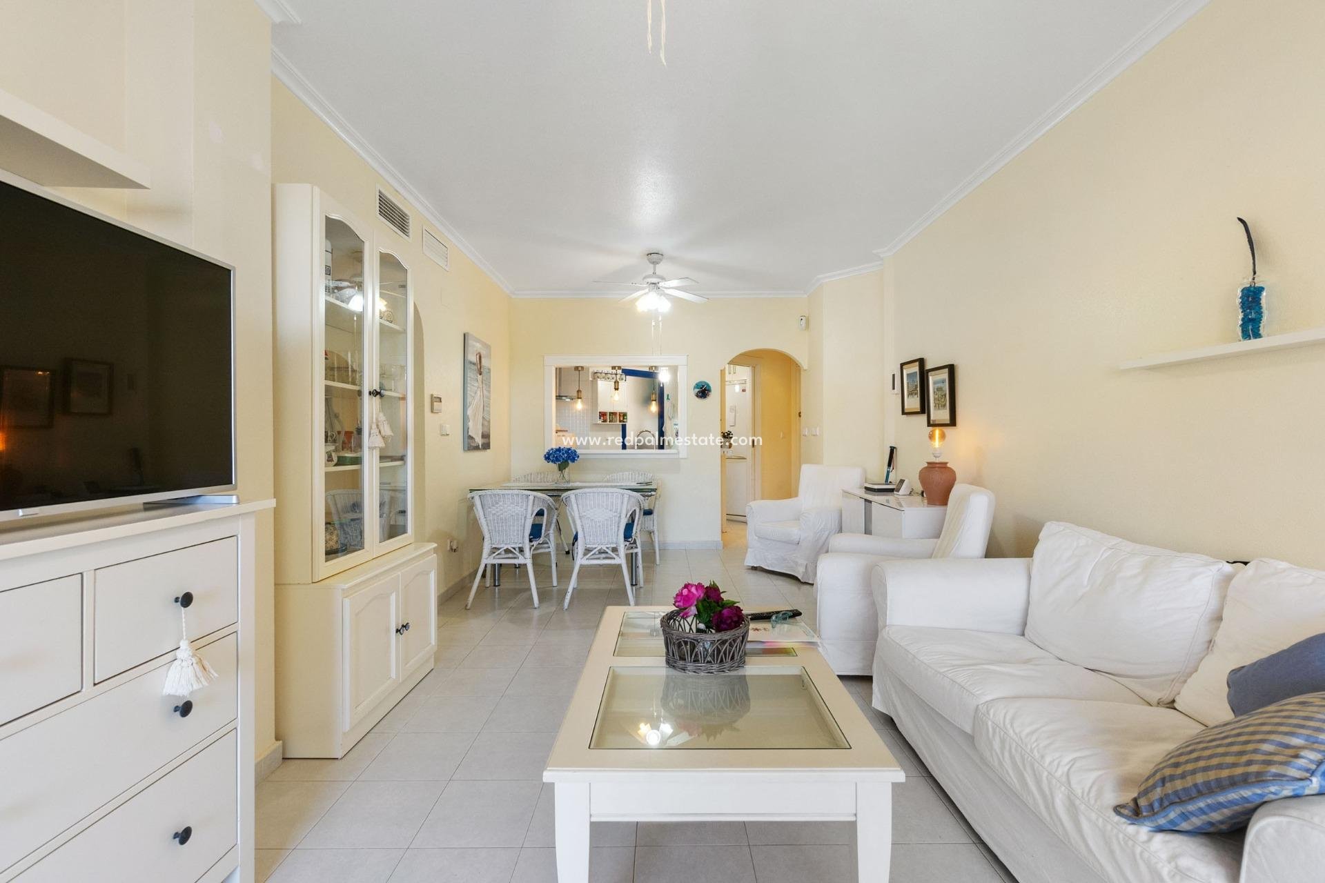 Återförsäljning - Lägenheter -
Orihuela Costa - Campoamor