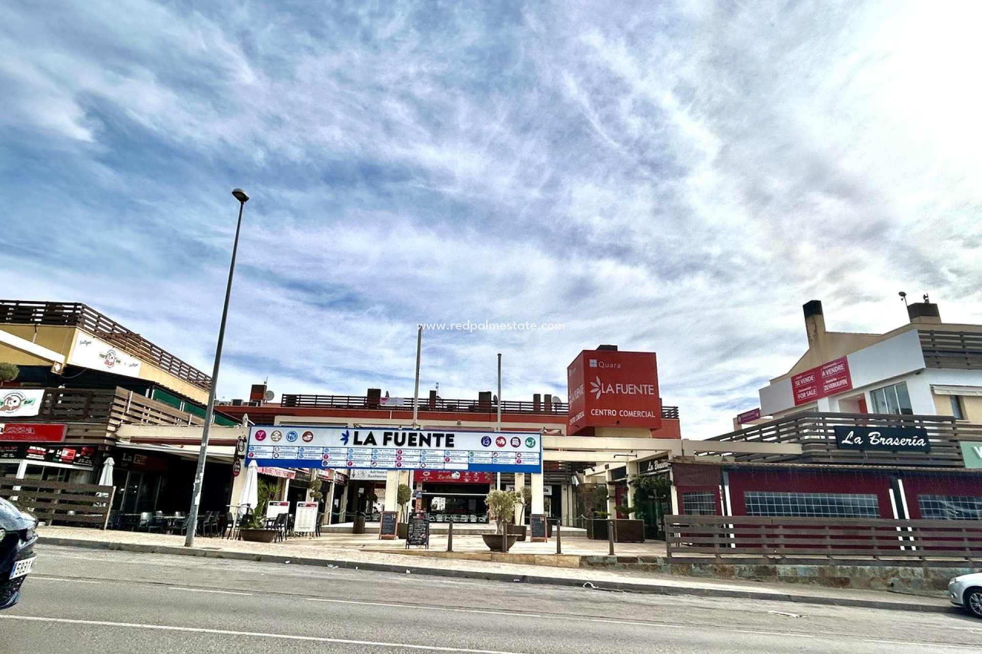 Återförsäljning - Lägenheter -
Orihuela Costa - Campoamor