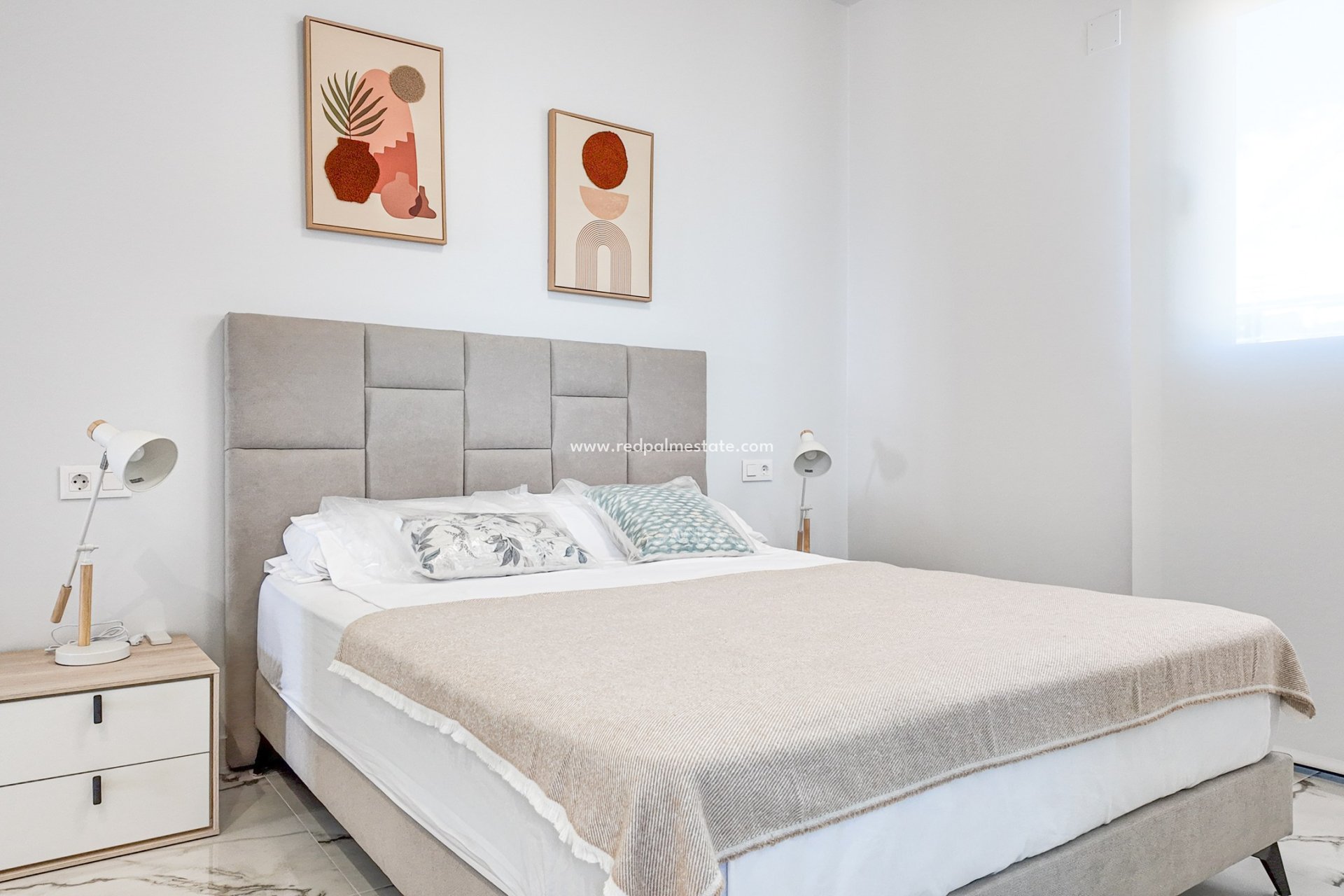 Återförsäljning - Lägenheter -
Orihuela Costa - Costa Blanca