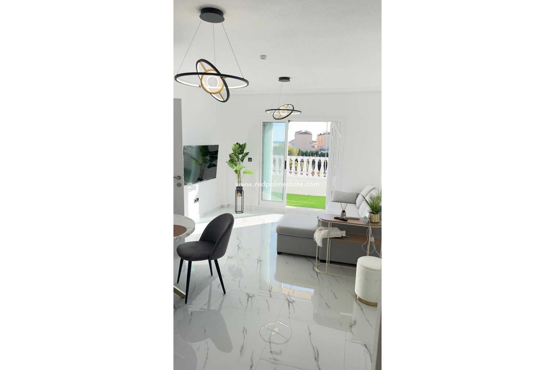 Återförsäljning - Lägenheter -
Orihuela Costa - La Zenia