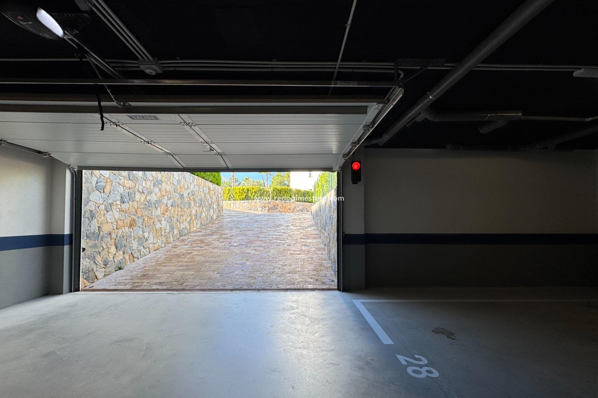 Återförsäljning - Lägenheter -
Orihuela Costa - Las Colinas Golf