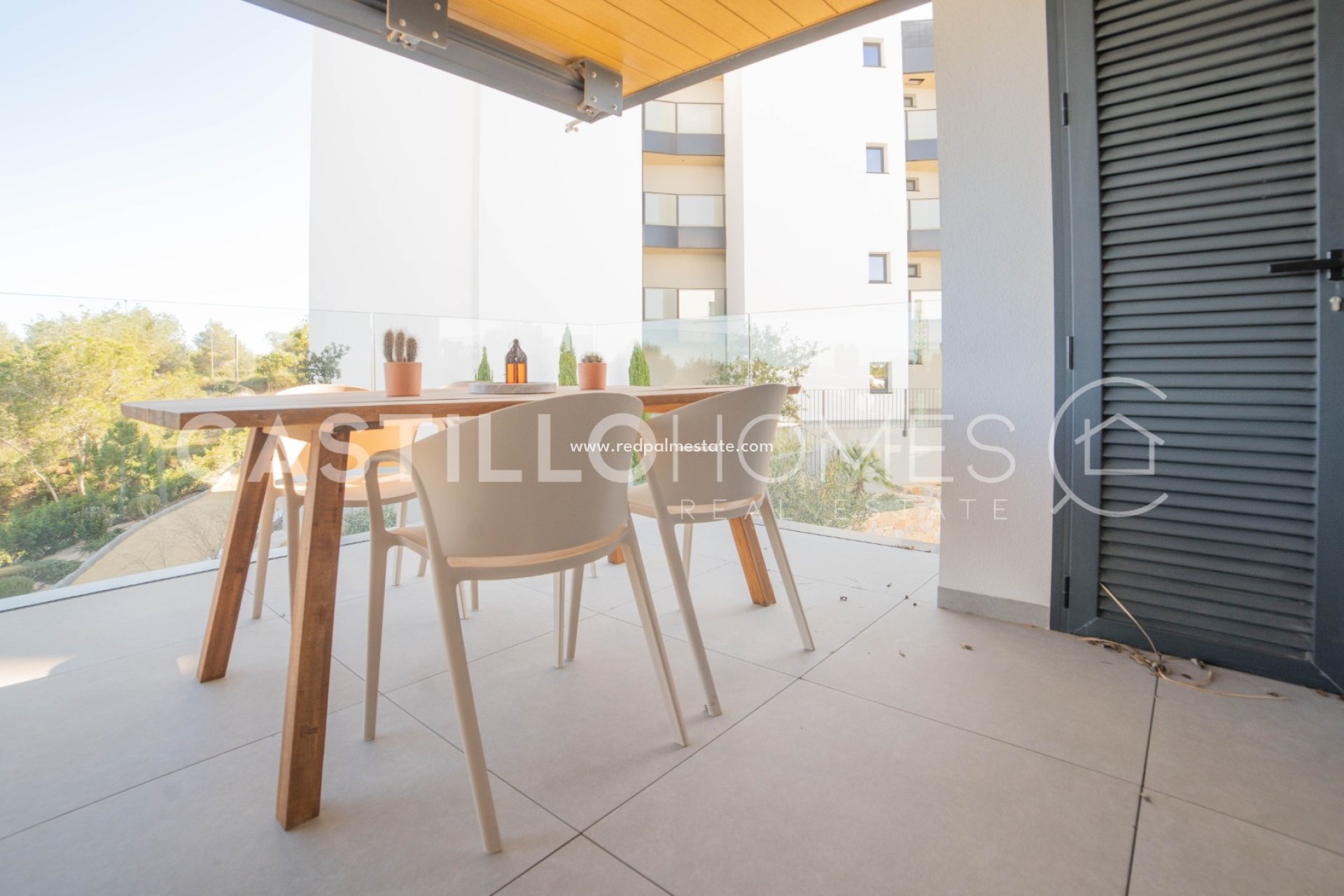 Återförsäljning - Lägenheter -
Orihuela Costa - Las Colinas Golf