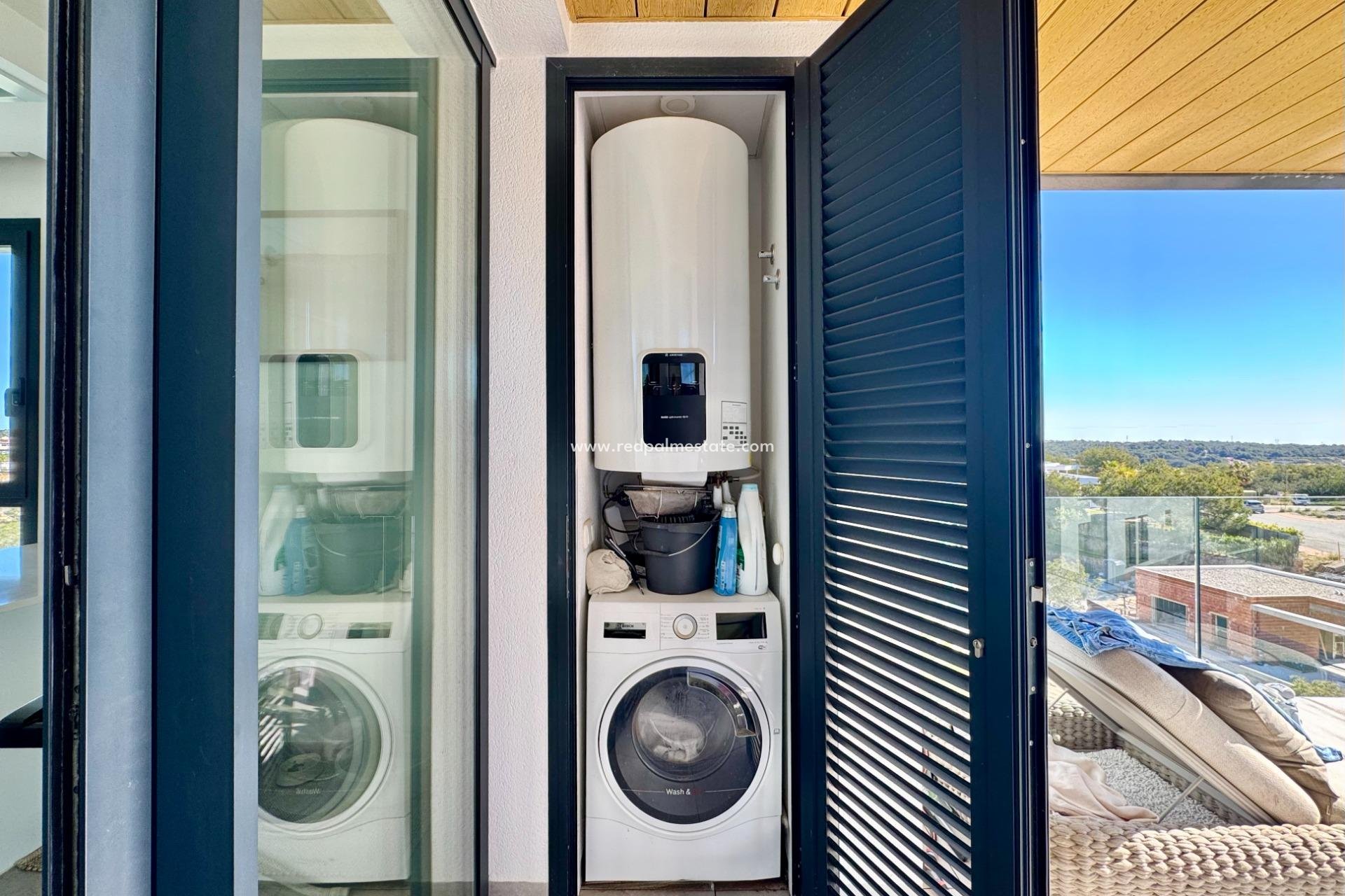 Återförsäljning - Lägenheter -
Orihuela Costa - Las Colinas Golf