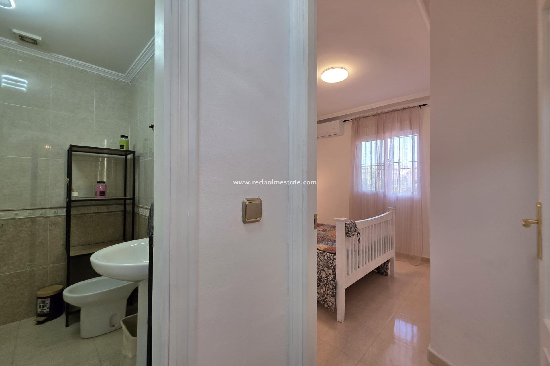 Återförsäljning - Lägenheter -
Orihuela Costa - Lomas De Cabo Roig-los Dolses