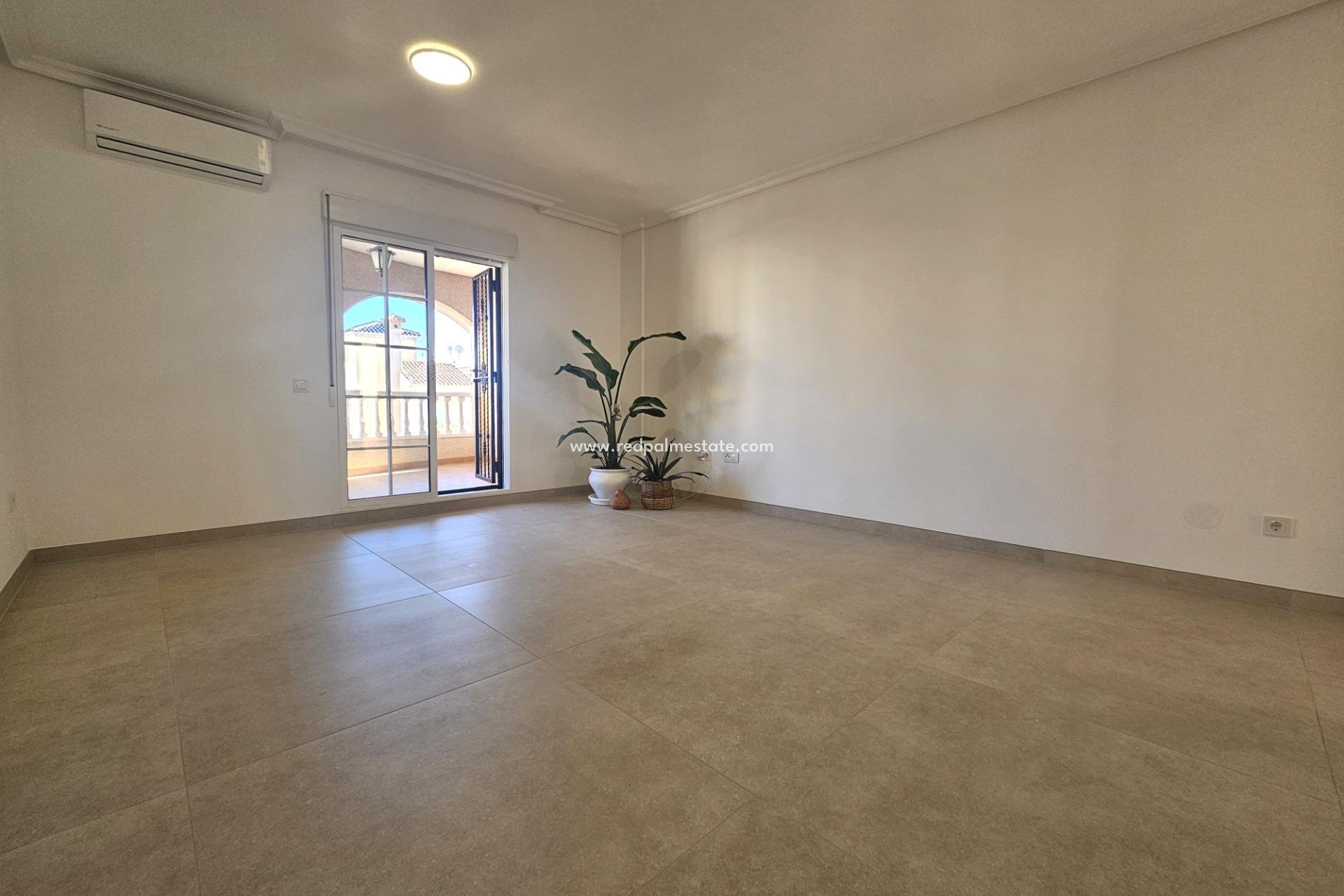 Återförsäljning - Lägenheter -
Orihuela Costa - Lomas de Cabo Roig