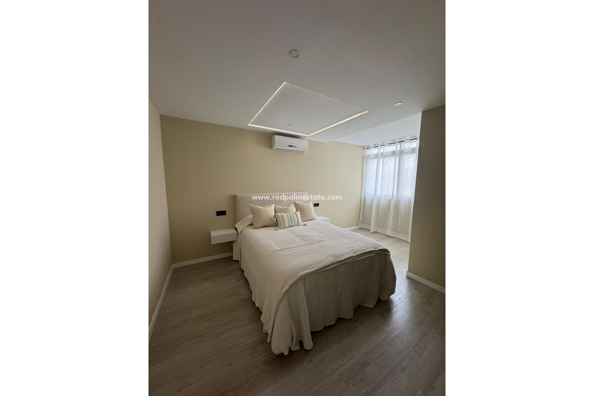 Återförsäljning - Lägenheter -
Orihuela Costa - Orihuela Ciudad