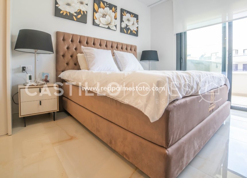 Återförsäljning - Lägenheter -
Orihuela Costa - Playa Flamenca