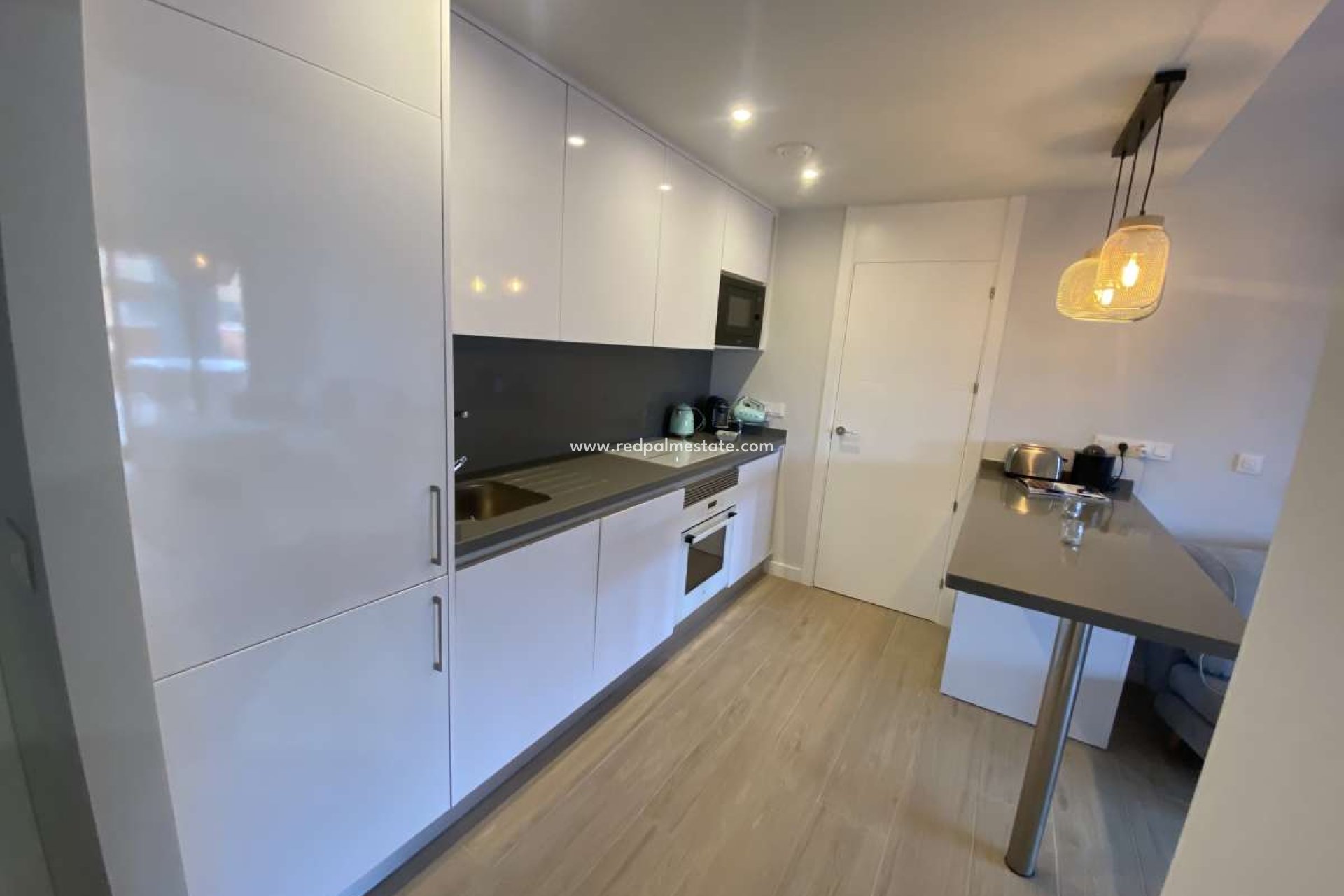 Återförsäljning - Lägenheter -
Orihuela Costa - Villamartín