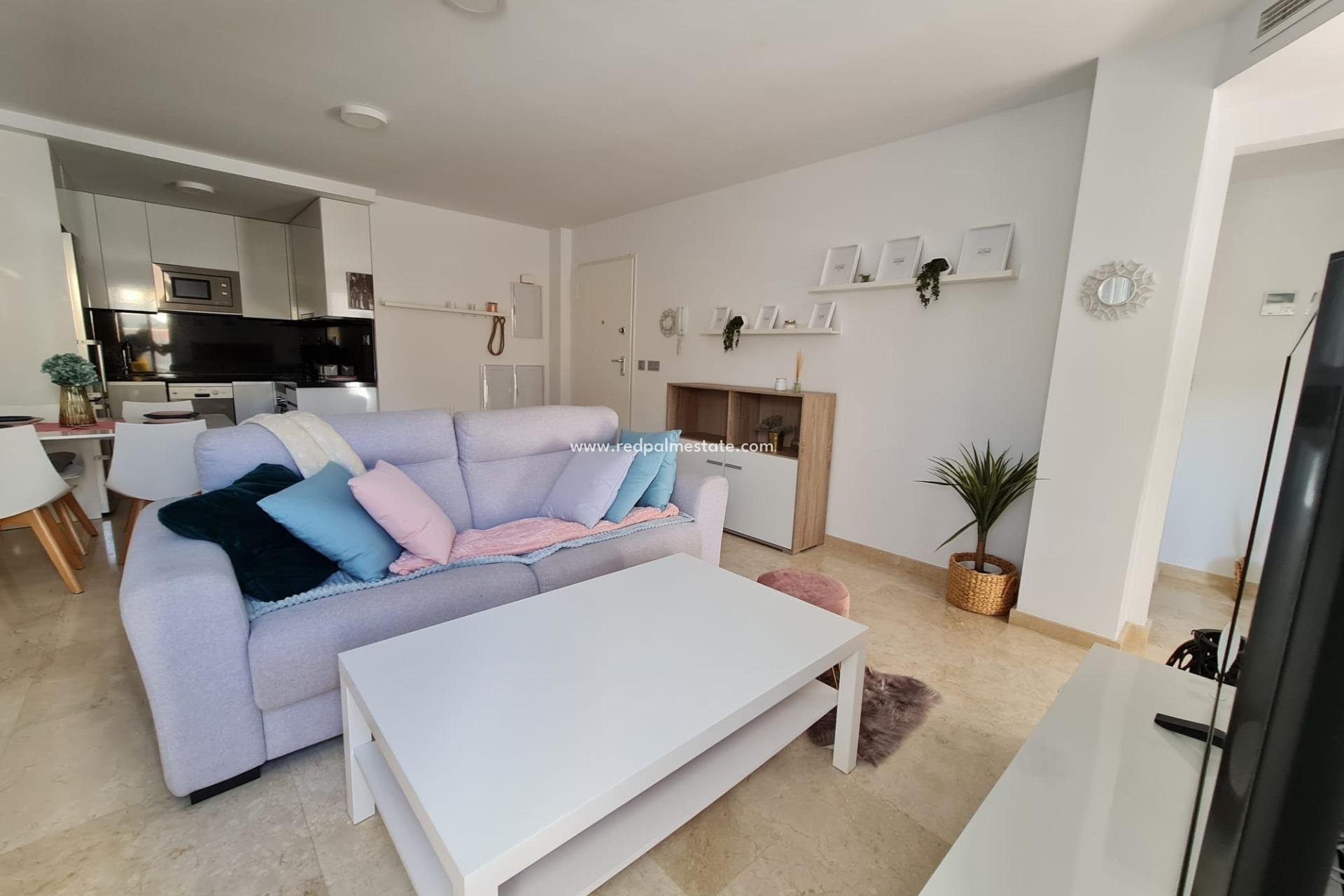 Återförsäljning - Lägenheter -
Orihuela Costa - Villamartín