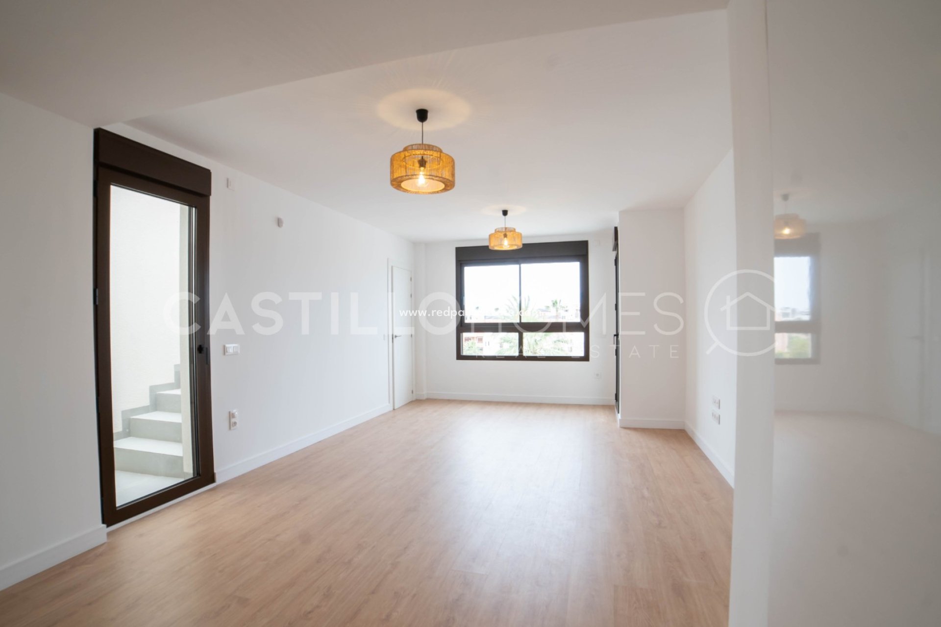 Återförsäljning - Lägenheter -
Orihuela Costa - Villamartín