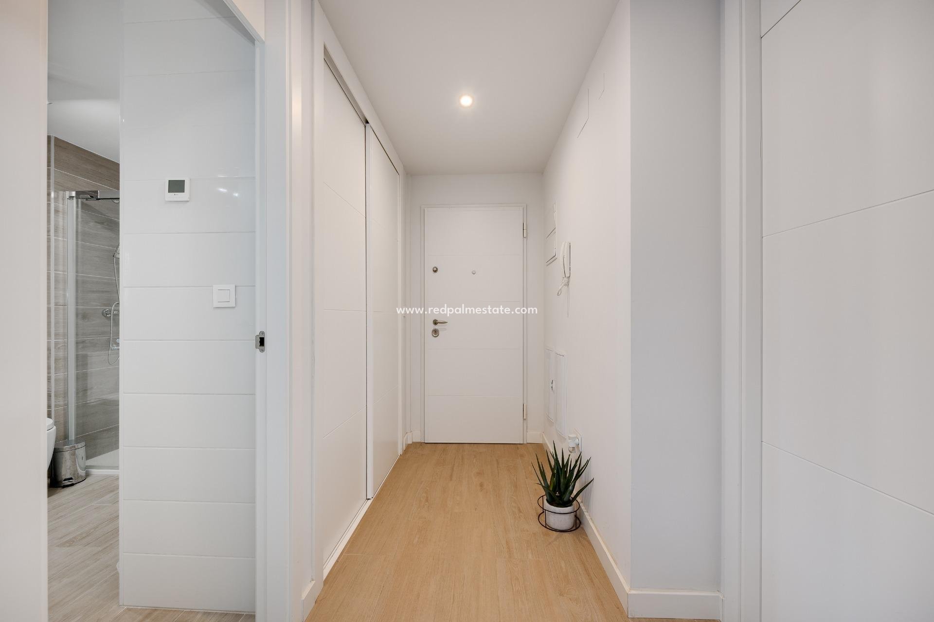 Återförsäljning - Lägenheter -
Orihuela Costa - Villamartín