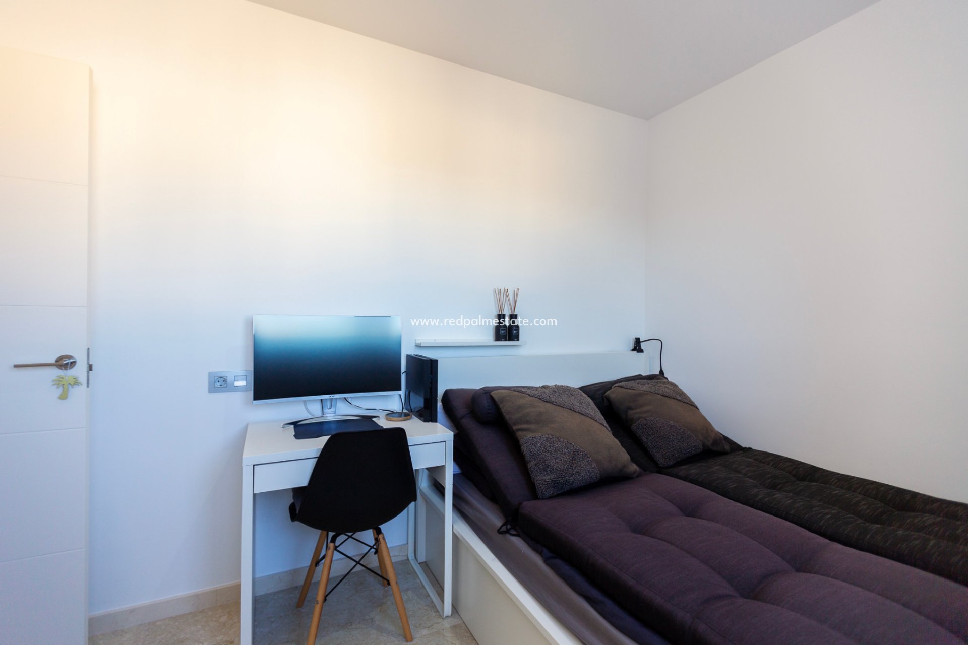 Återförsäljning - Lägenheter -
Orihuela Costa - Villamartin