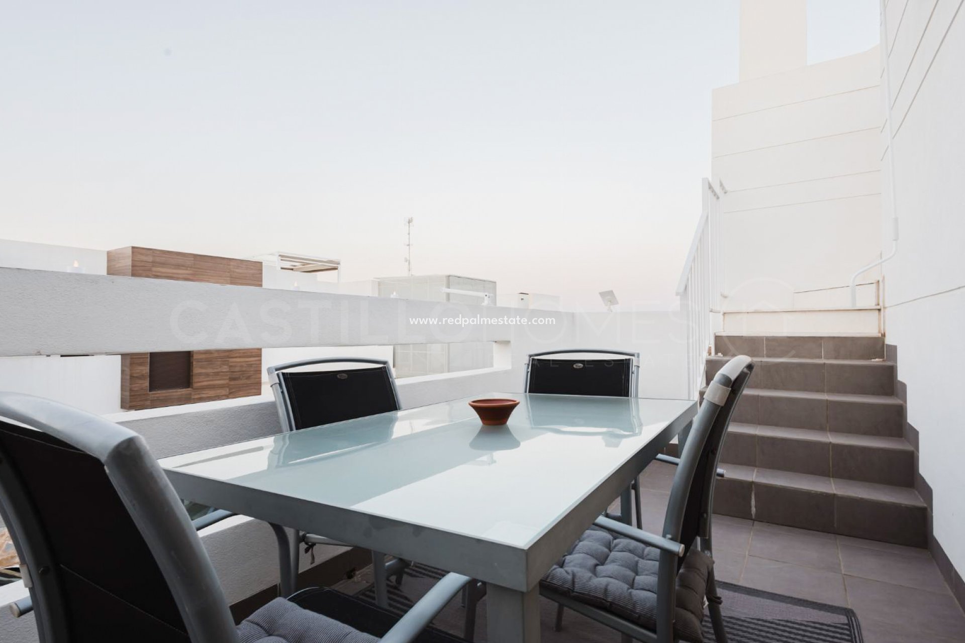 Återförsäljning - Lägenheter -
Orihuela Costa - Villamartín