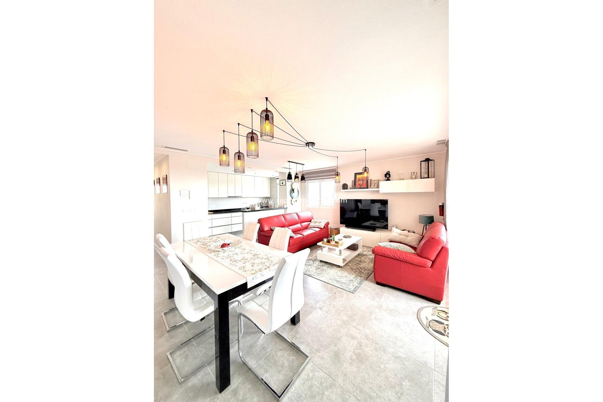 Återförsäljning - Lägenheter -
Orihuela Costa - Villamartín