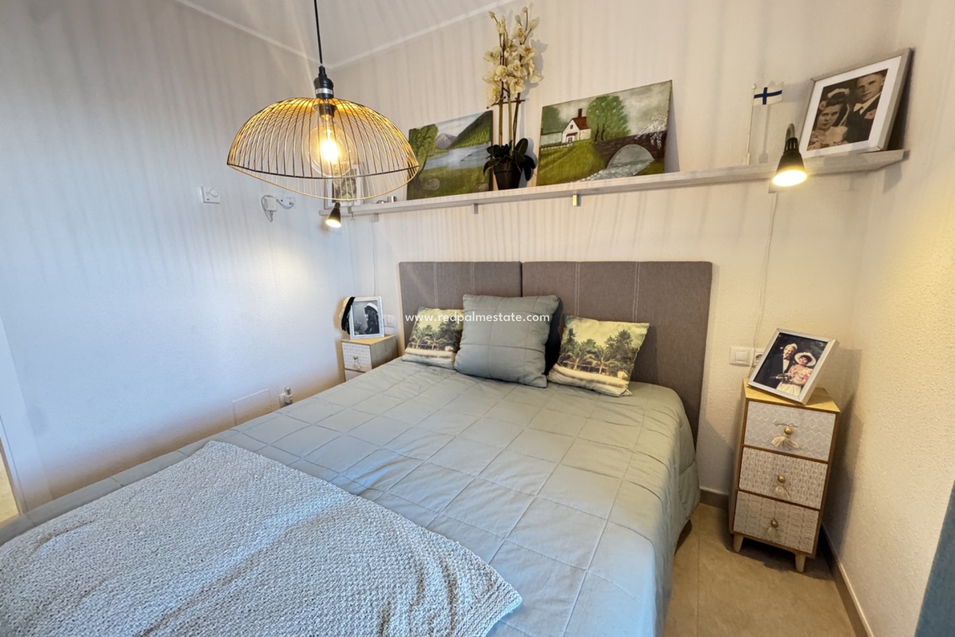 Återförsäljning - Lägenheter -
Orihuela Costa - Villamartín