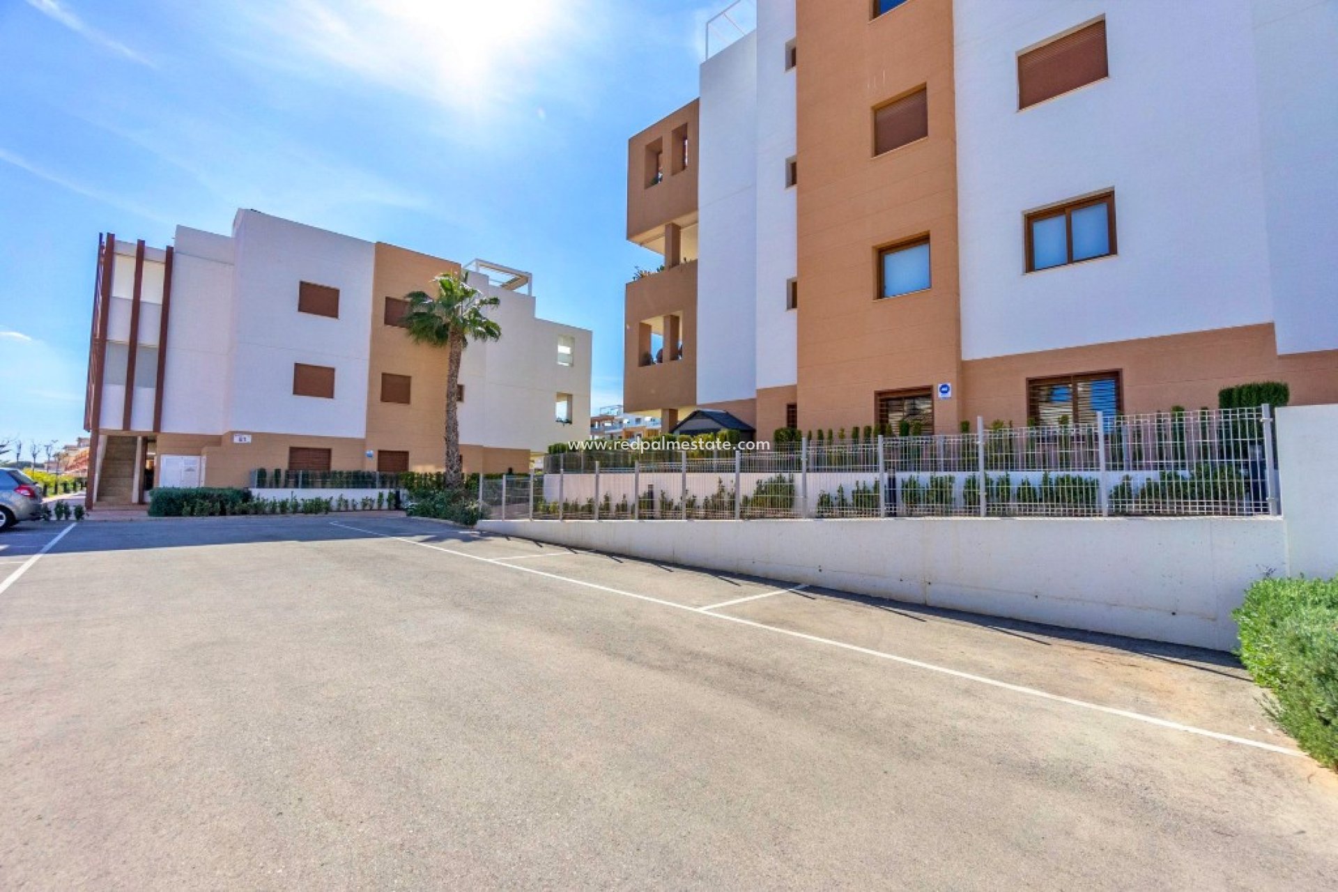 Återförsäljning - Lägenheter -
Orihuela Costa - Villamartín