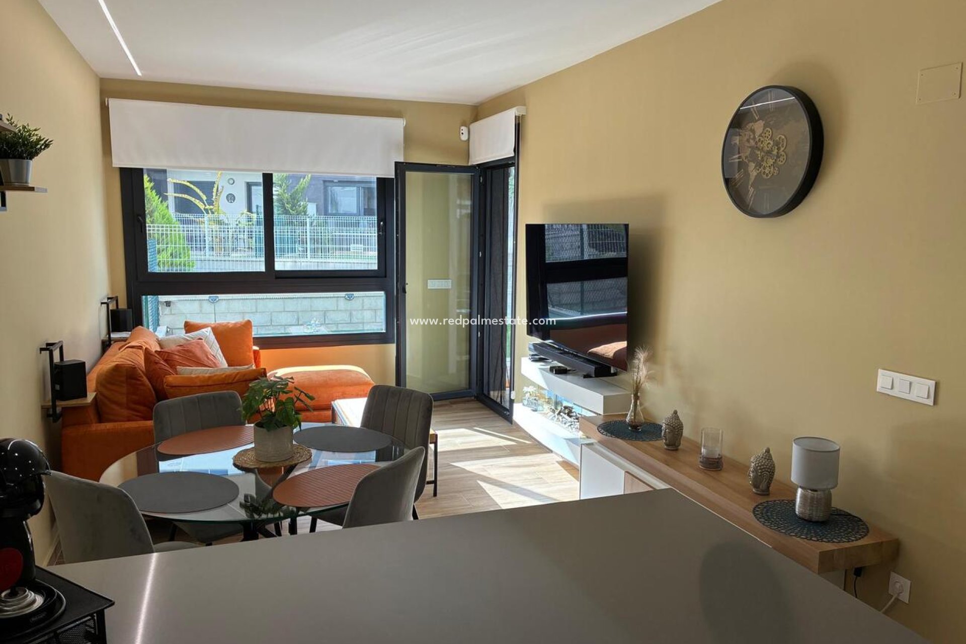 Återförsäljning - Lägenheter -
Orihuela Costa - Villamartín