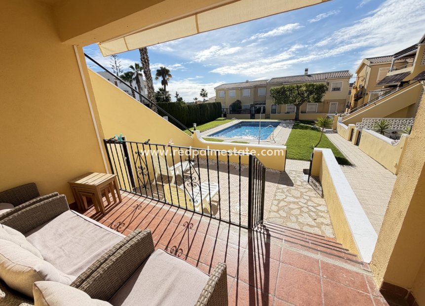 Återförsäljning - Lägenheter -
Orihuela Costa - Villamartín