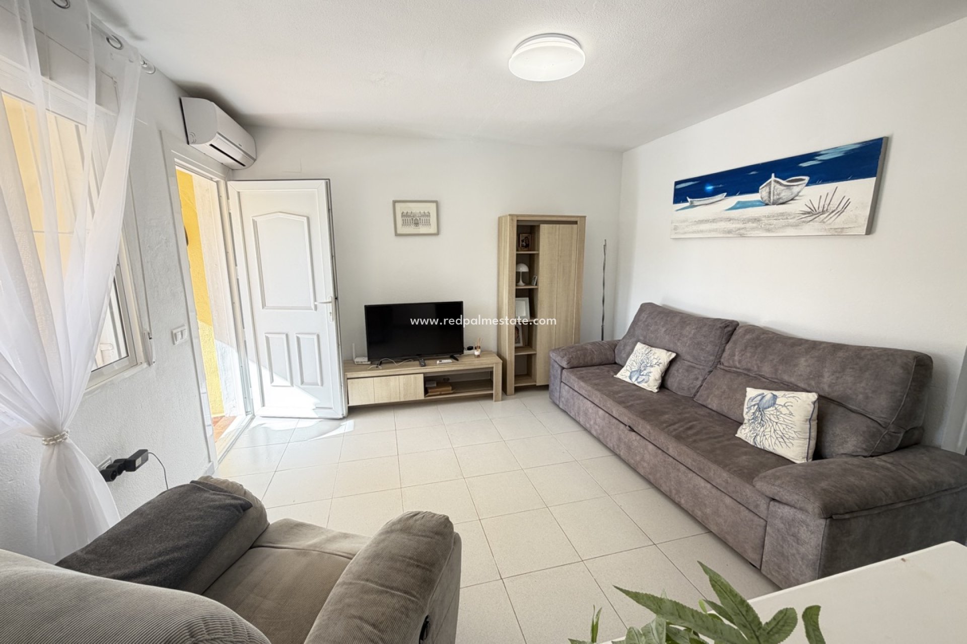 Återförsäljning - Lägenheter -
Orihuela Costa - Villamartín