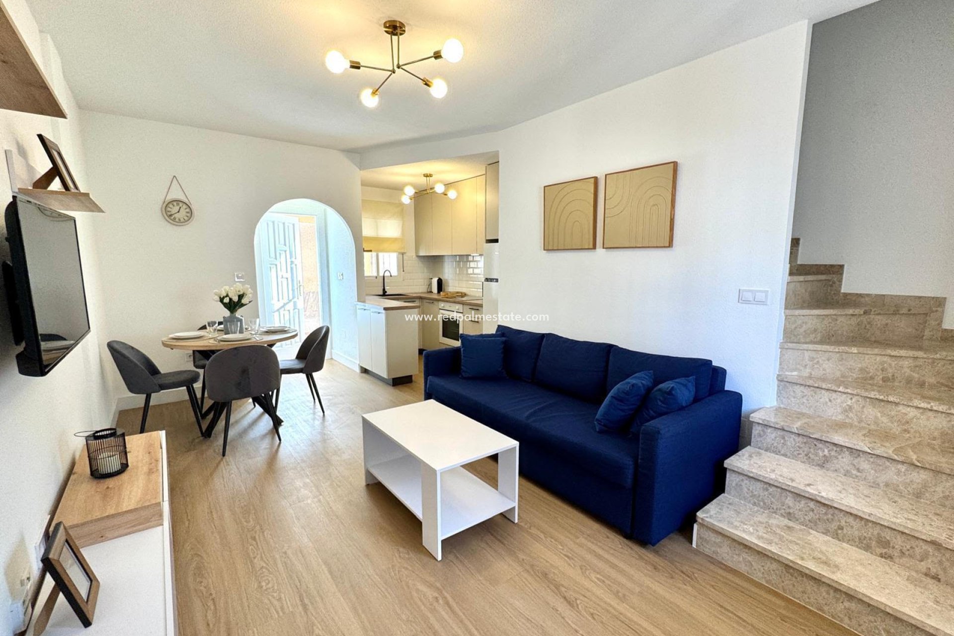 Återförsäljning - Lägenheter -
Orihuela Costa - Villamartín