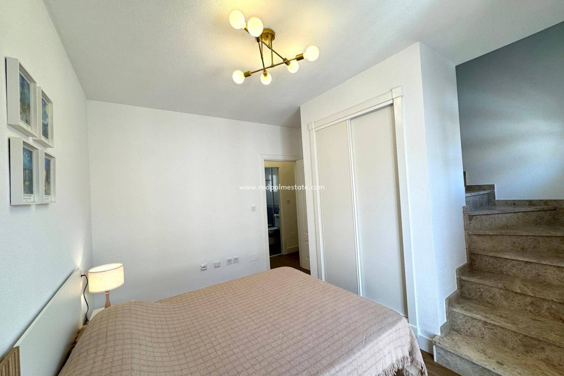 Återförsäljning - Lägenheter -
Orihuela Costa - Villamartín