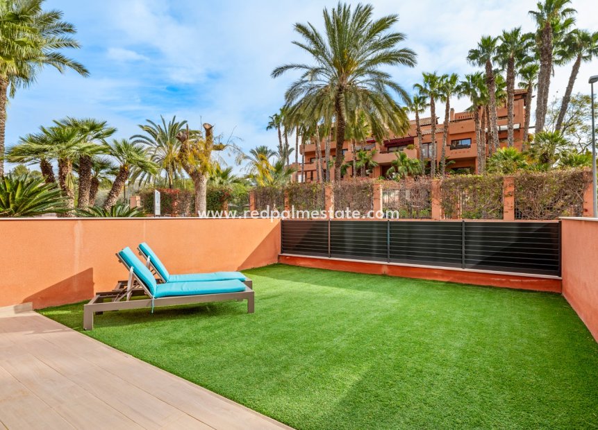 Återförsäljning - Lägenheter -
Orihuela Costa - Villamartín