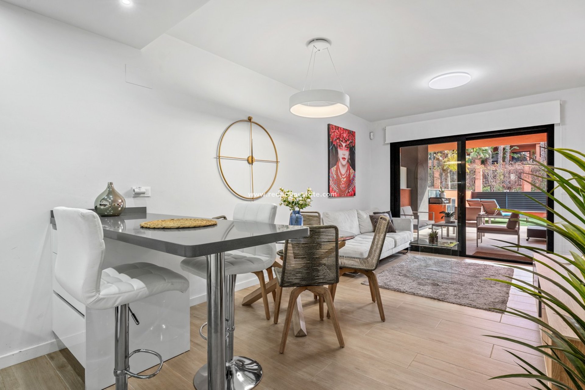 Återförsäljning - Lägenheter -
Orihuela Costa - Villamartín