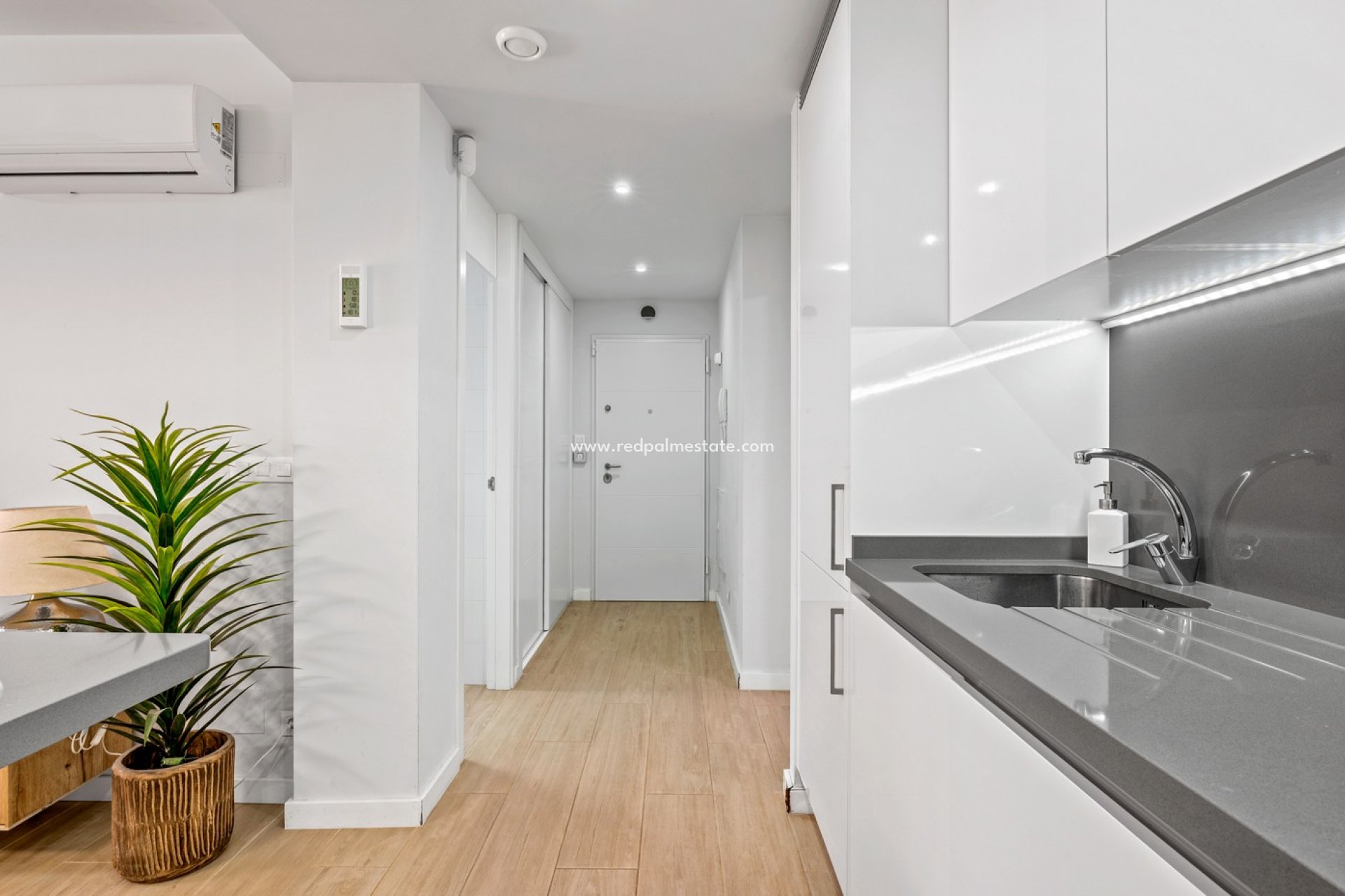 Återförsäljning - Lägenheter -
Orihuela Costa - Villamartín