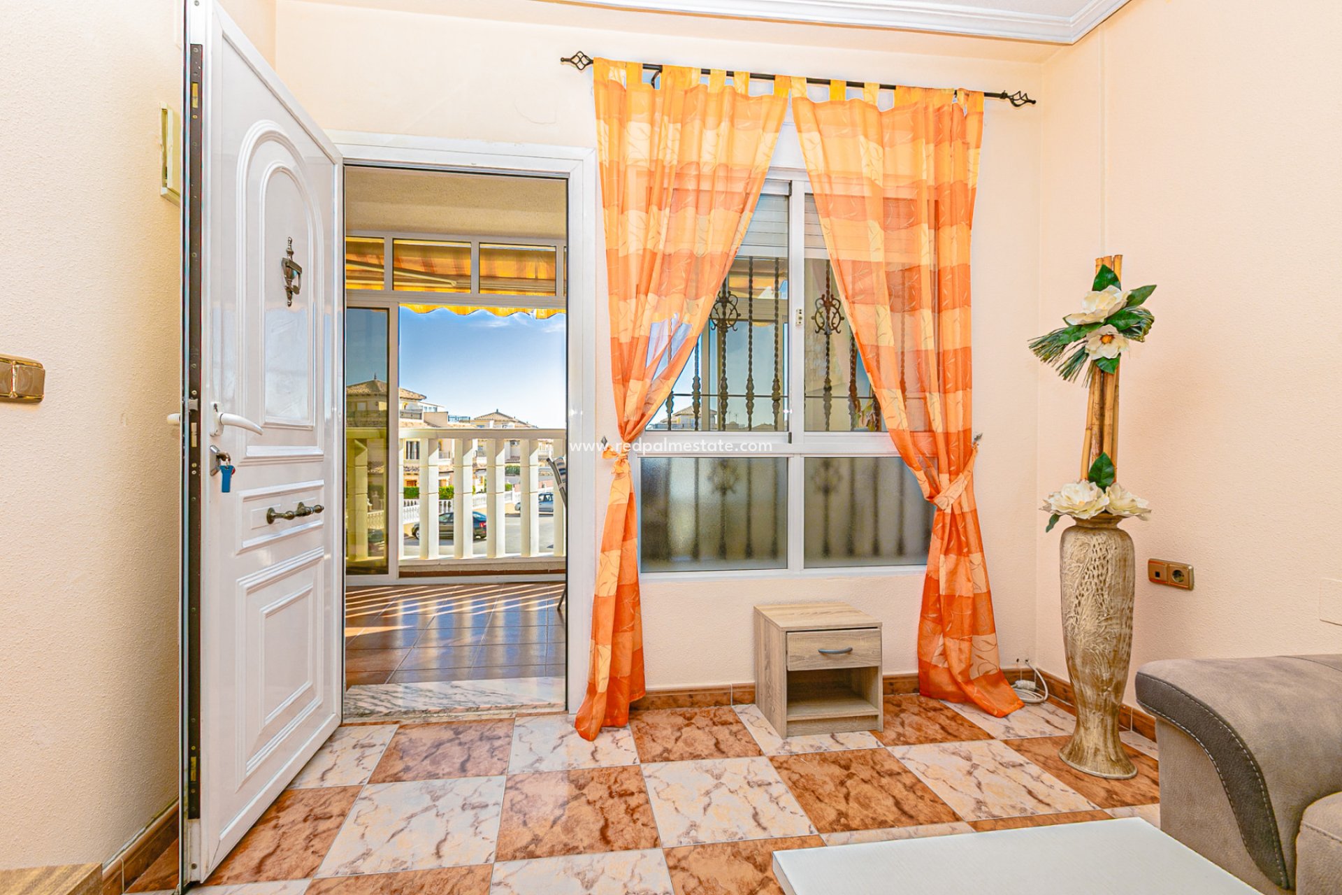 Återförsäljning - Lägenheter -
Orihuela Costa - Villas San Jose