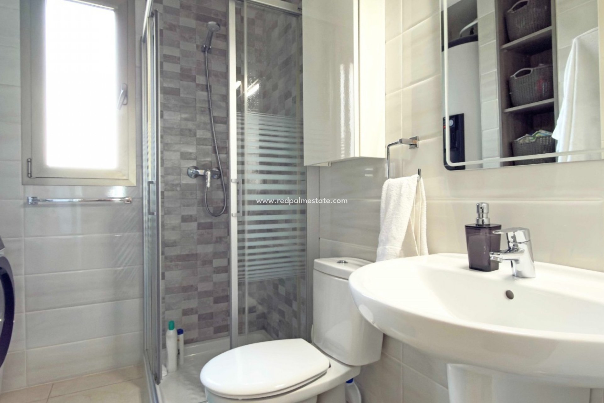 Återförsäljning - Lägenheter -
Orihuela Costa