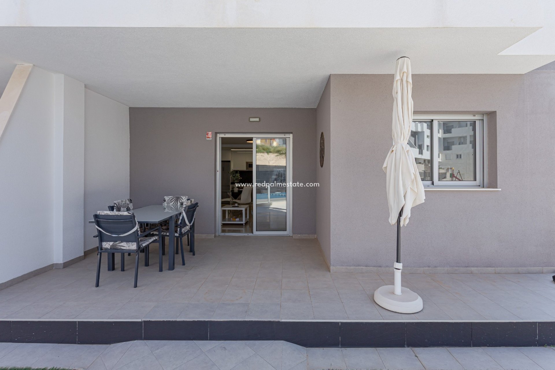 Återförsäljning - Lägenheter -
Orihuela Costa