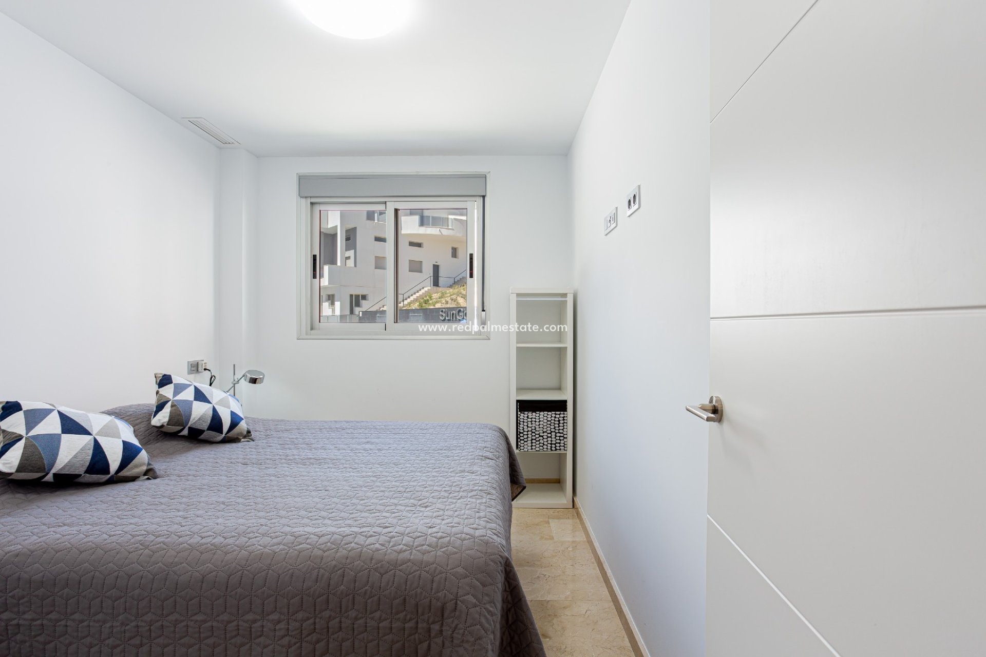 Återförsäljning - Lägenheter -
Orihuela Costa