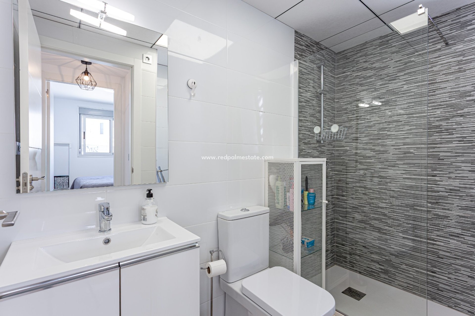 Återförsäljning - Lägenheter -
Orihuela Costa