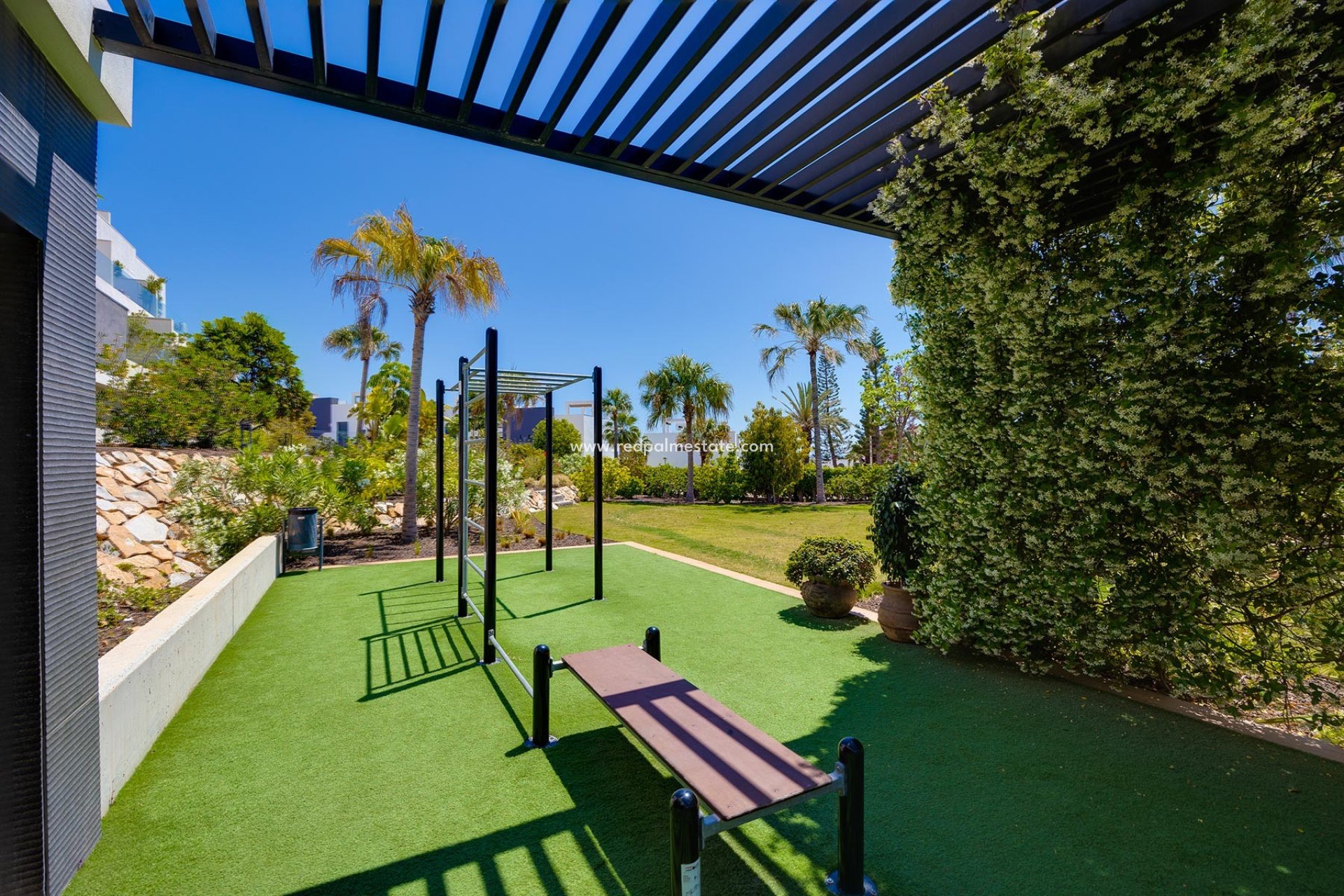 Återförsäljning - Lägenheter -
Orihuela Costa