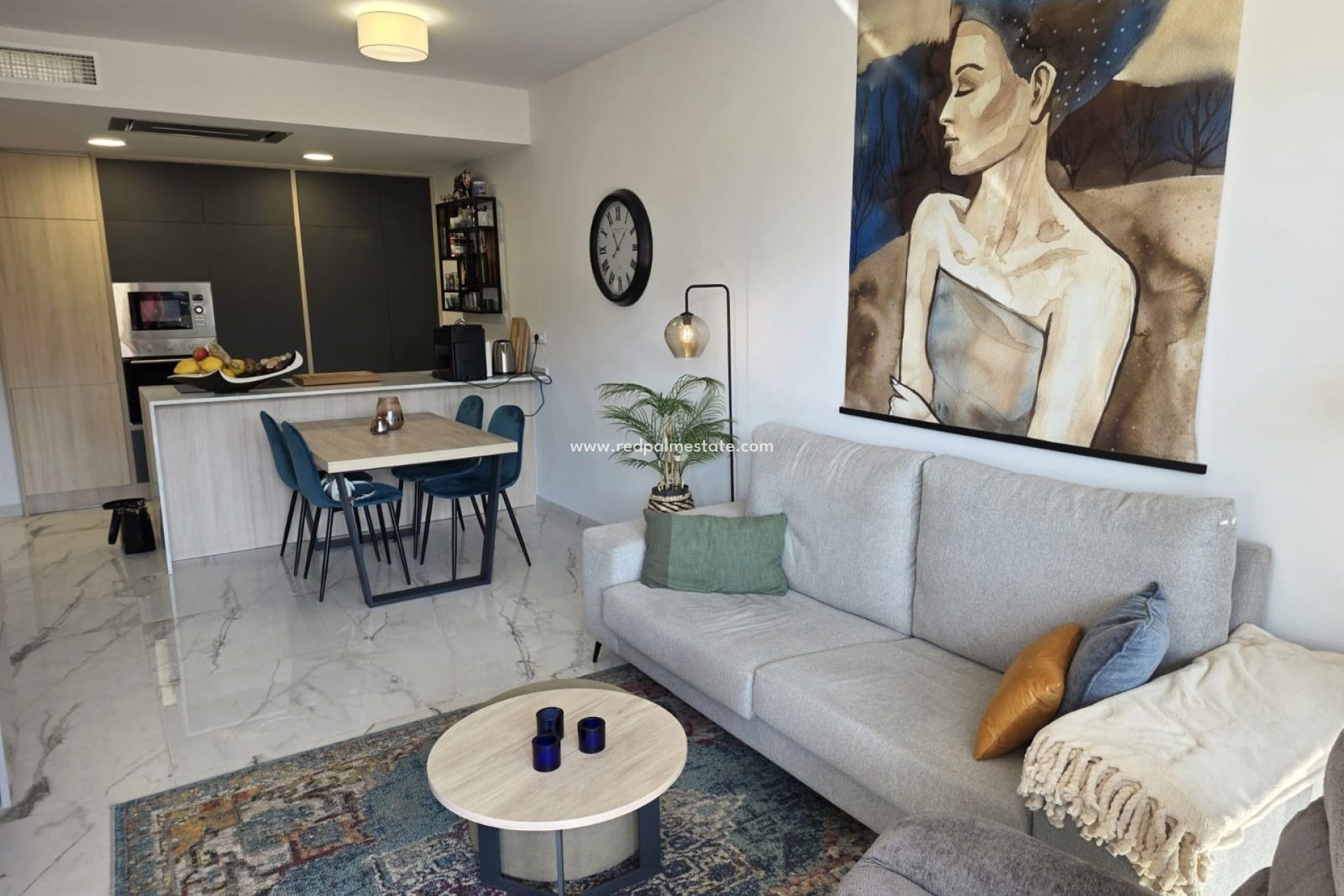 Återförsäljning - Lägenheter -
Orihuela Costa