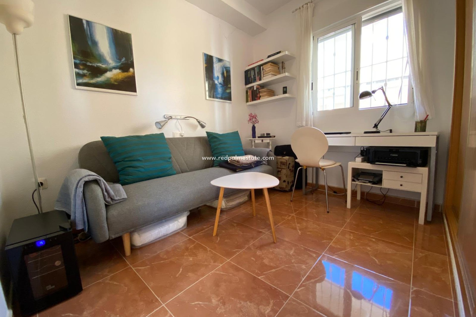 Återförsäljning - Lägenheter -
Rafal - Inland