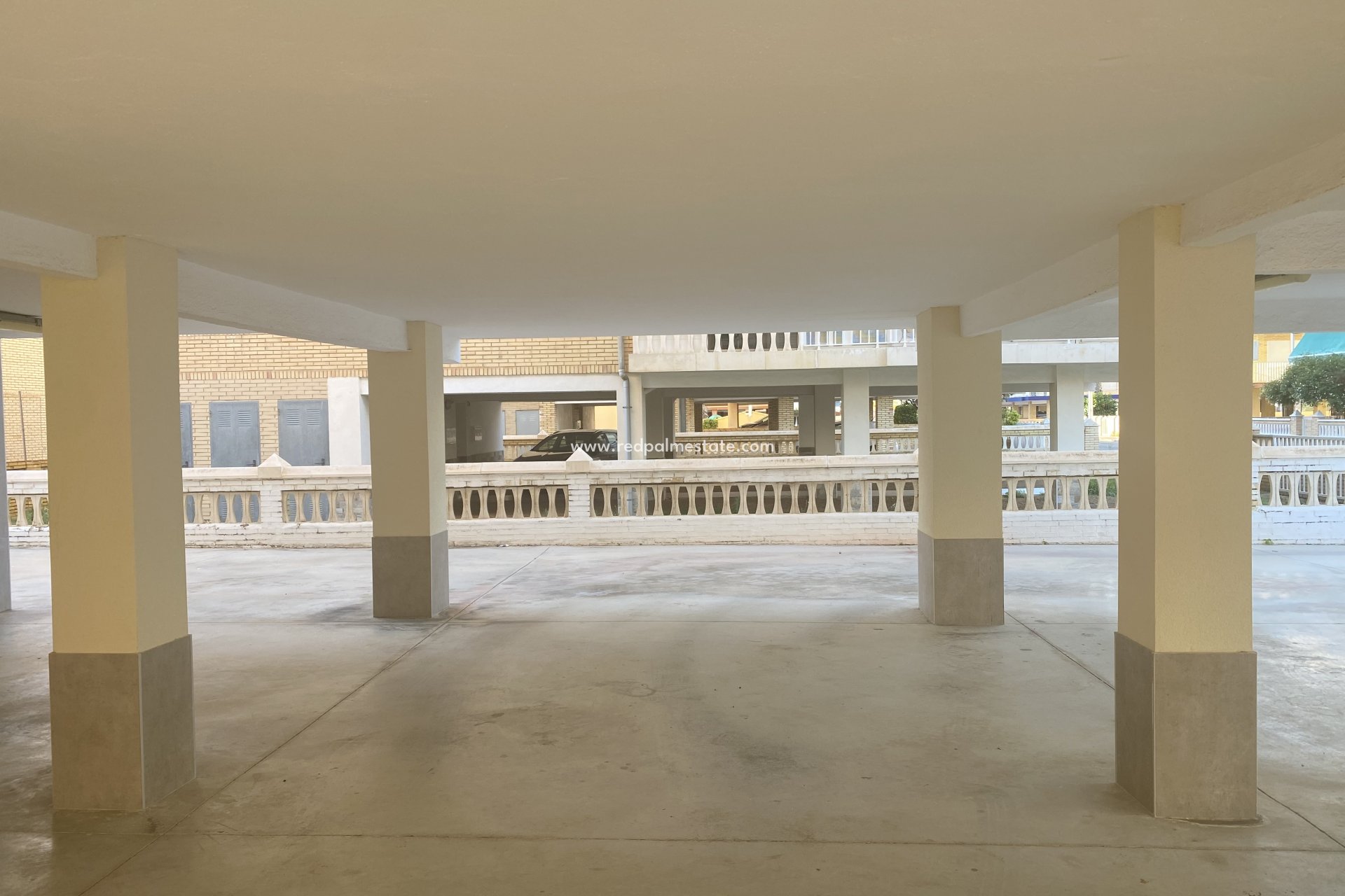 Återförsäljning - Lägenheter -
Santa Pola - Costa Blanca