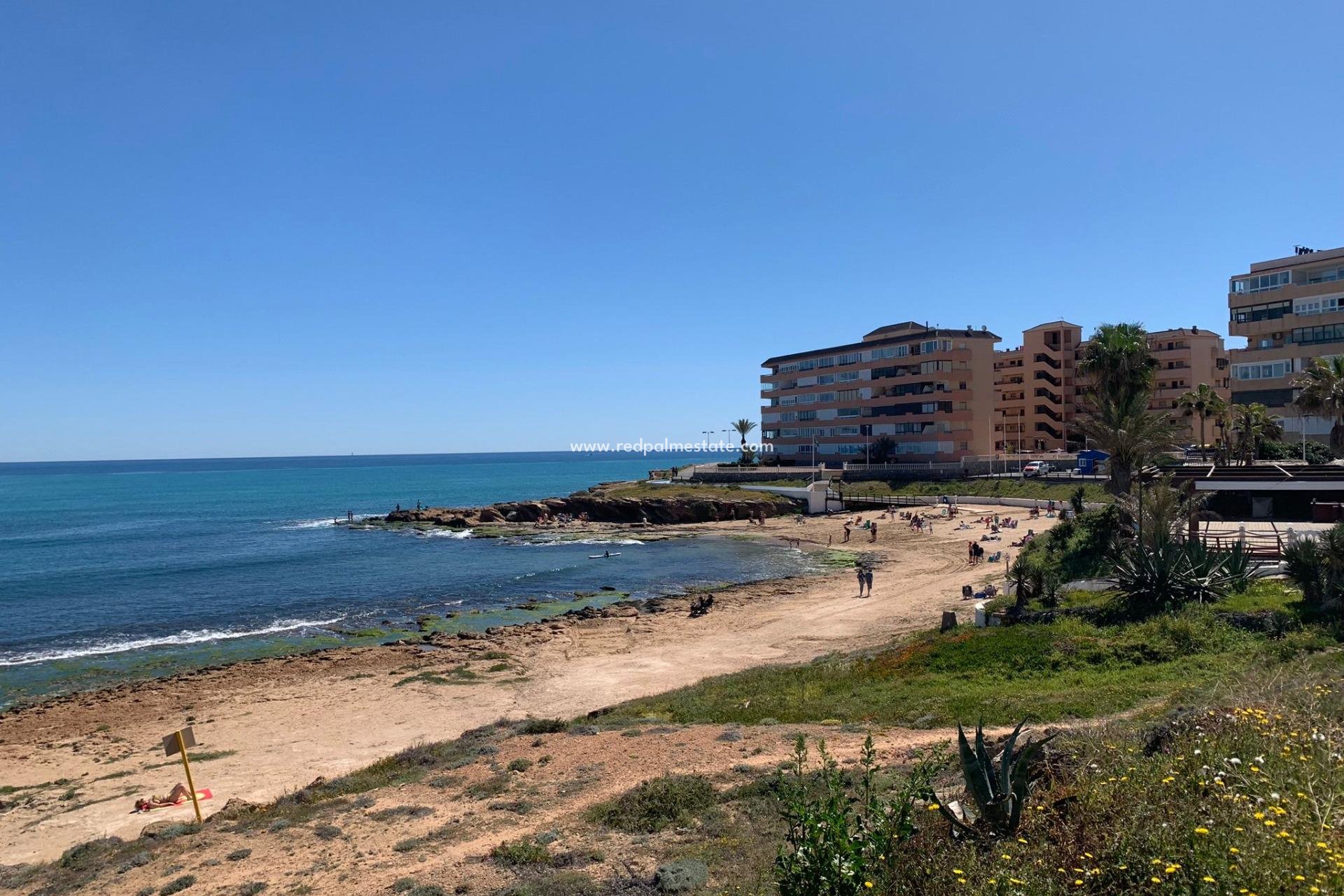 Återförsäljning - Lägenheter -
Torrevieja - Cabo cervera
