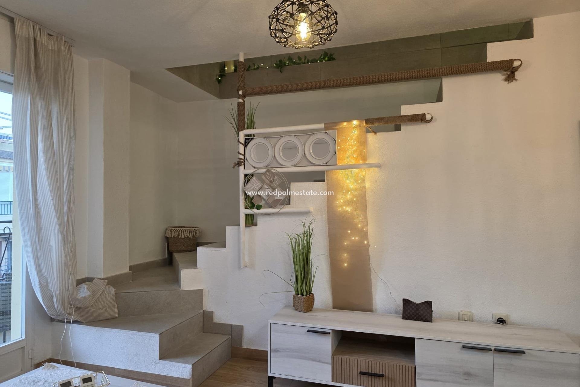 Återförsäljning - Lägenheter -
Torrevieja - Cala Ferris