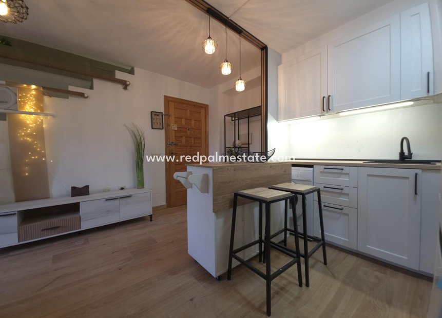 Återförsäljning - Lägenheter -
Torrevieja - Cala Ferris