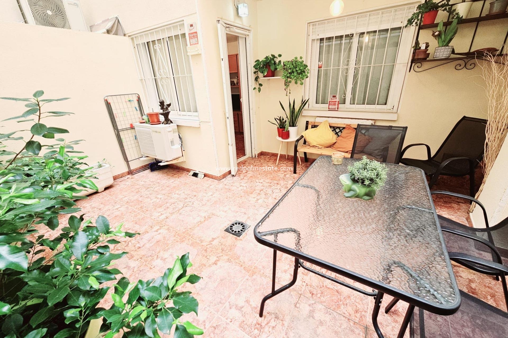 Återförsäljning - Lägenheter -
Torrevieja - Centro Torrevieja