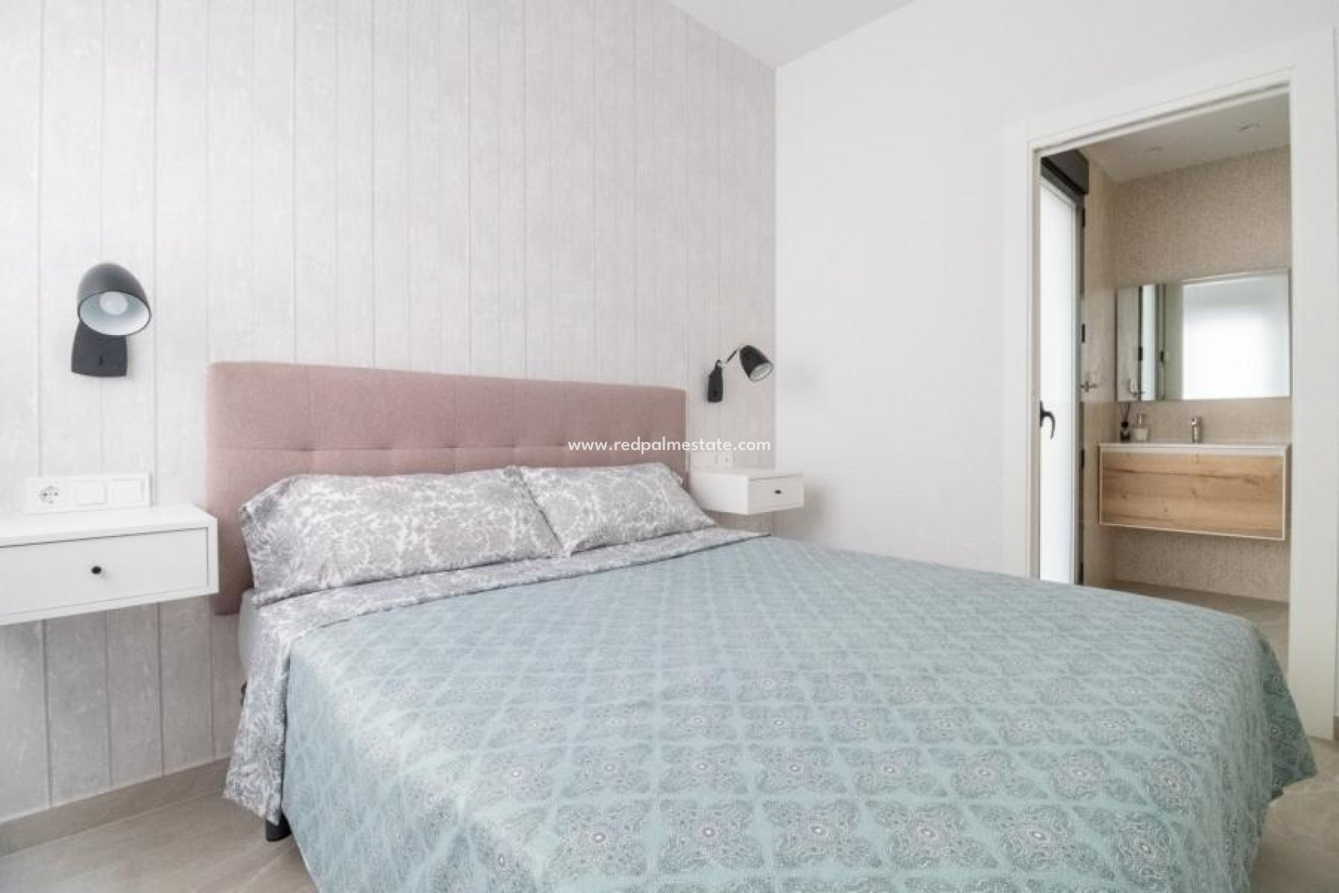 Återförsäljning - Lägenheter -
Torrevieja - Centro Torrevieja