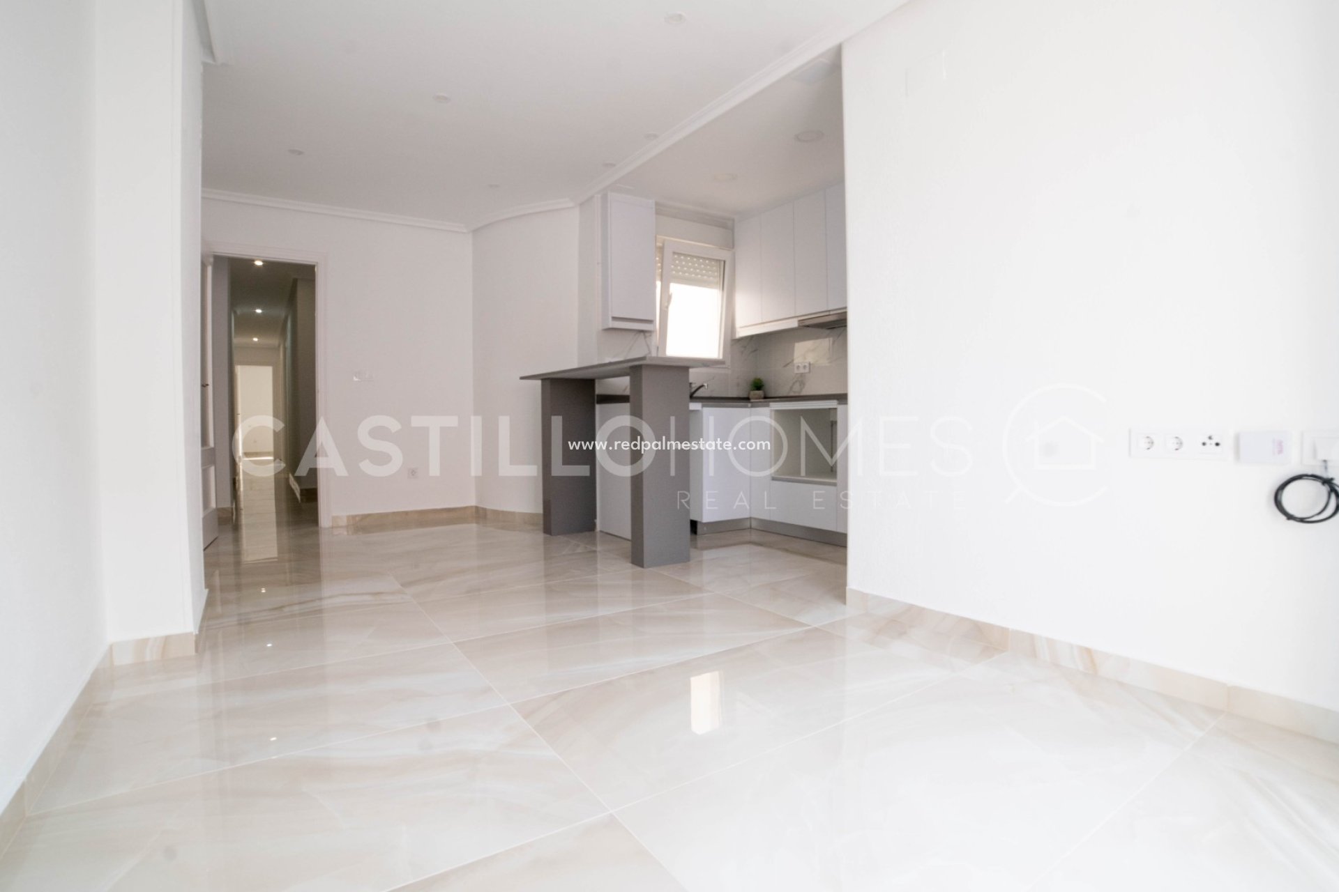 Återförsäljning - Lägenheter -
Torrevieja - Centro Torrevieja