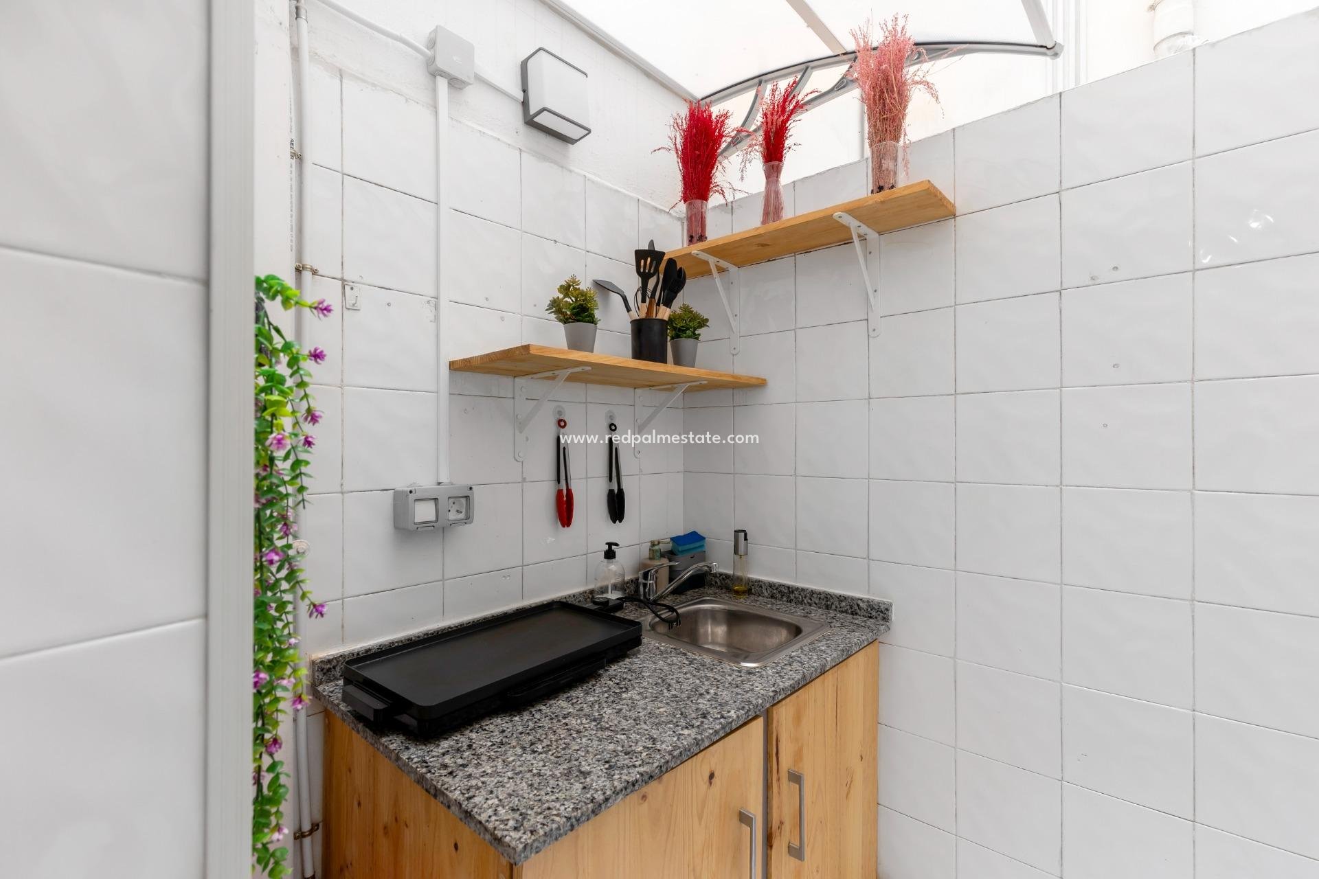 Återförsäljning - Lägenheter -
Torrevieja - Centro Torrevieja