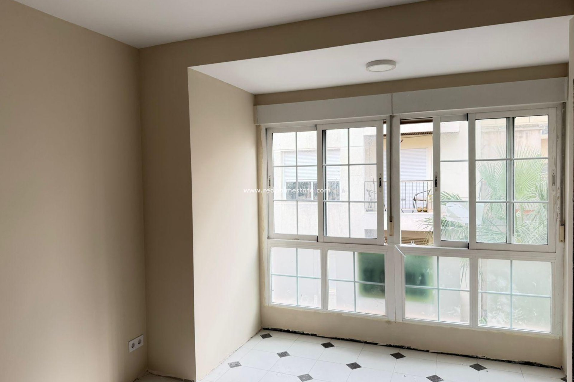 Återförsäljning - Lägenheter -
Torrevieja - Centro Torrevieja