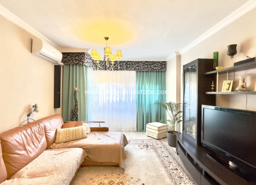 Återförsäljning - Lägenheter -
Torrevieja - Centro Torrevieja