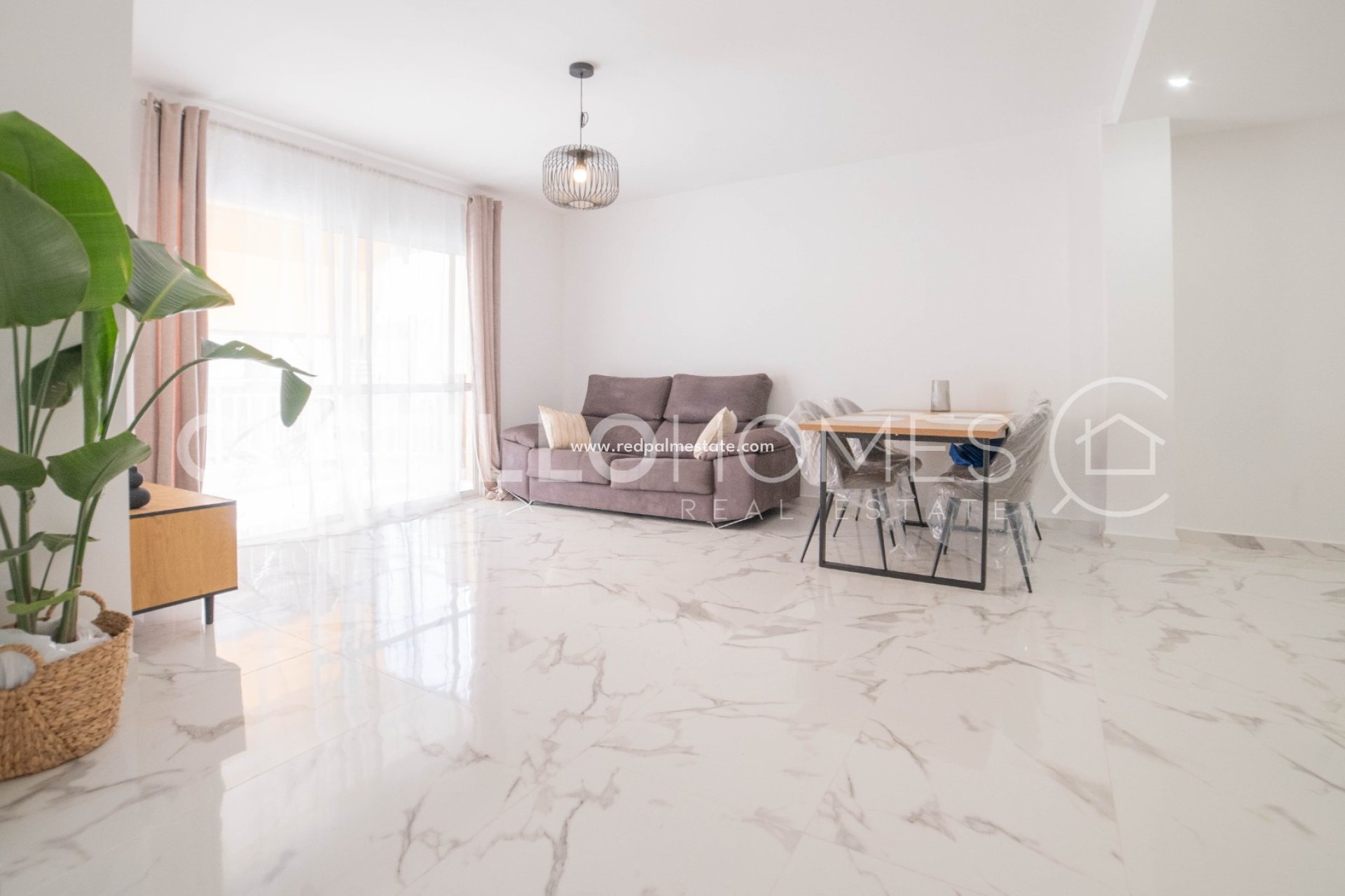 Återförsäljning - Lägenheter -
Torrevieja - Centro Torrevieja