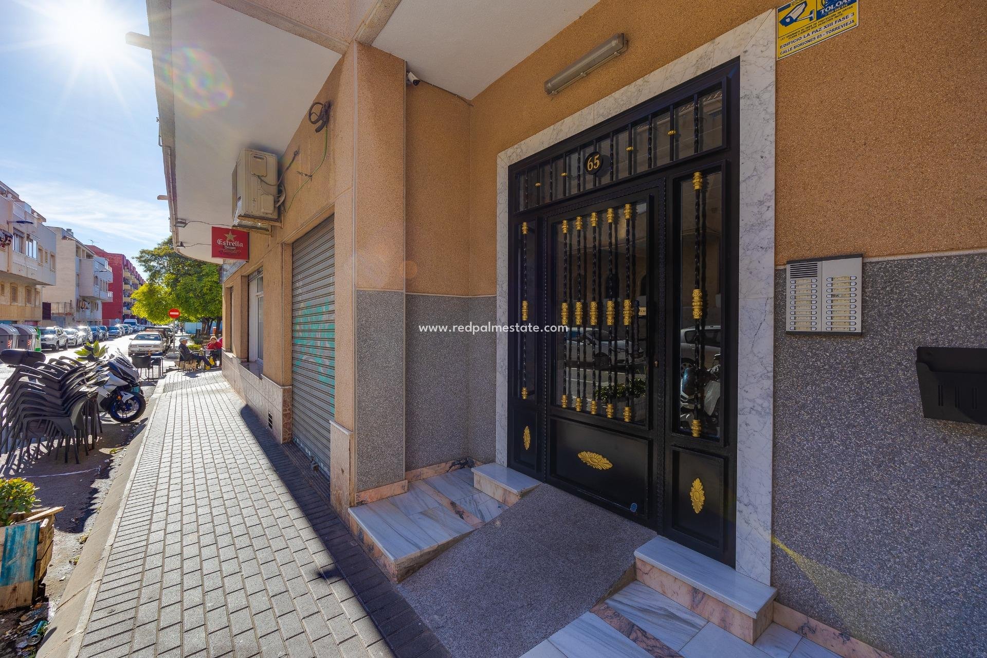 Återförsäljning - Lägenheter -
Torrevieja - Centro Torrevieja