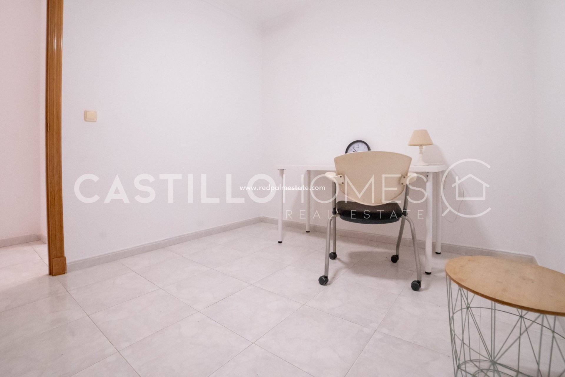 Återförsäljning - Lägenheter -
Torrevieja - Centro