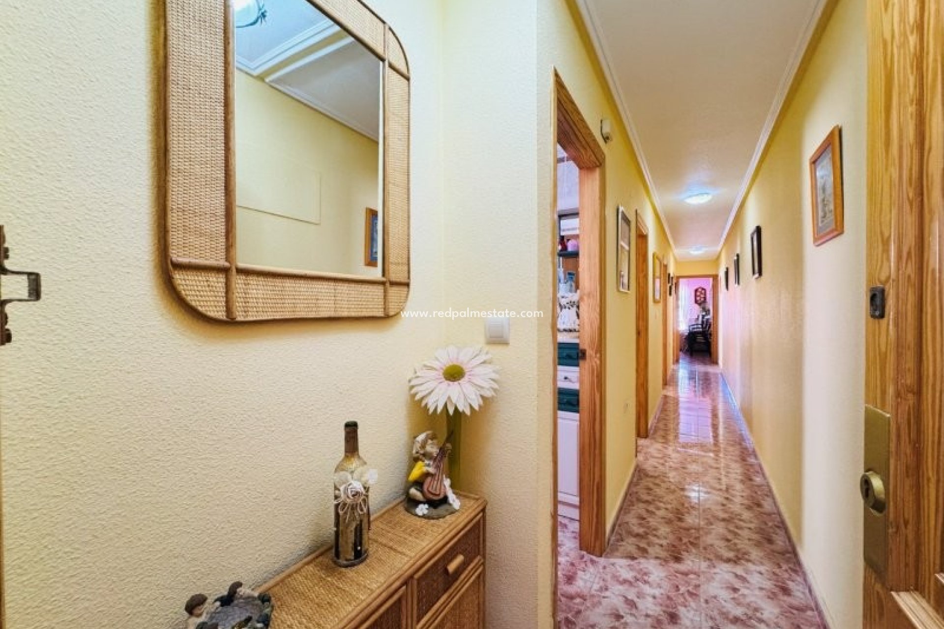 Återförsäljning - Lägenheter -
Torrevieja - Costa Blanca